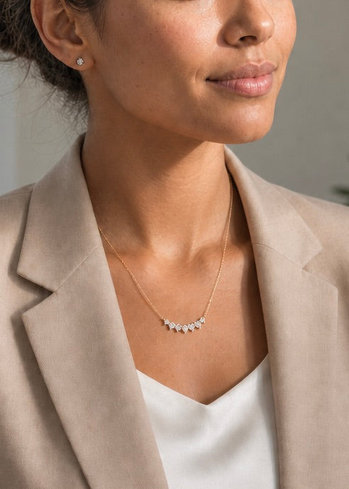 Curve Line Necklace