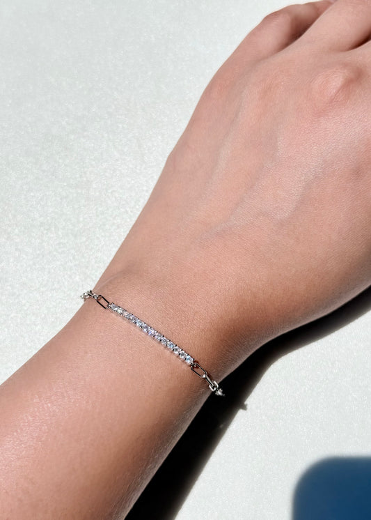 Sleek Link Bracelet