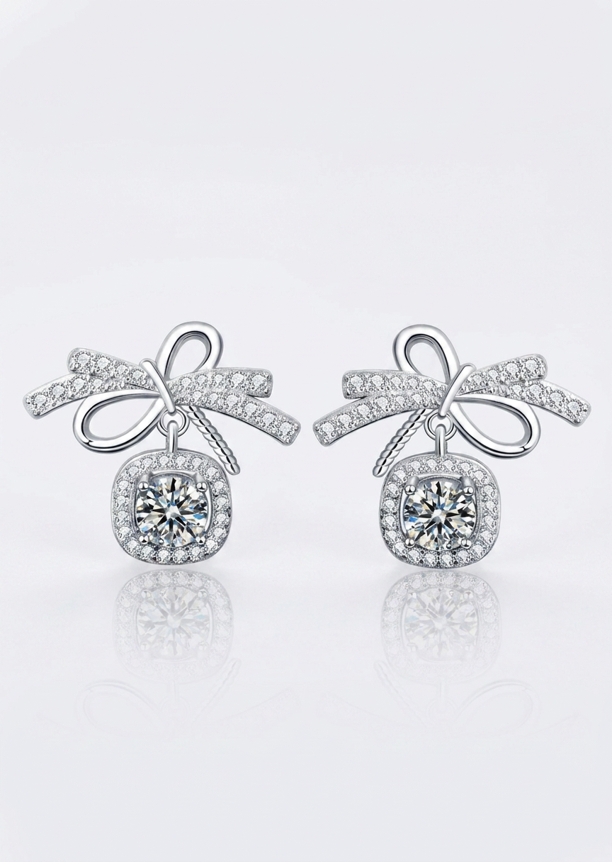Sparkling Bow Studs
